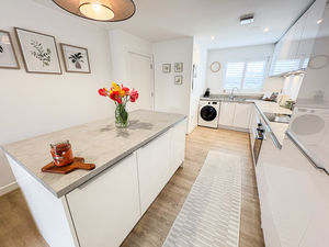 Photo 10- click for photo gallery